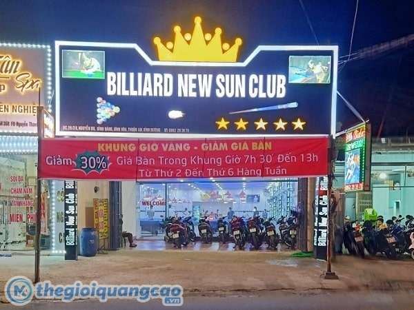 Mẫu biển hiệu billiards club