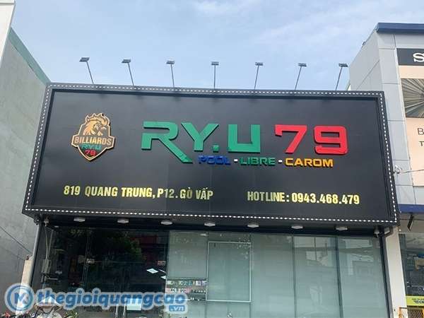 L&agrave;m bảng hiệu bida nền alu