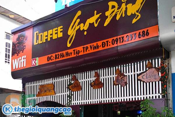 Mẫu bảng hiệu qu&aacute;n cafe s&acirc;n vườn