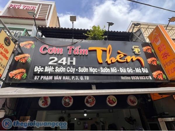 Thi c&ocirc;ng bảng hiệu cơm tấm gi&aacute; rẻ