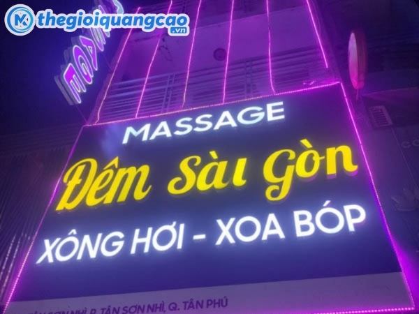 Thi c&ocirc;ng bảng hiệu massage trọn g&oacute;i