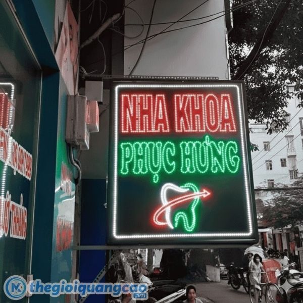 L&agrave;m bảng hiệu nha khoa mica h&uacute;t nổi kết hợp đ&egrave;n led