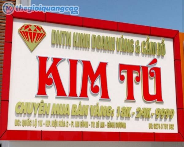 L&agrave;m biển hiệu tiệm v&agrave;ng chữ nổi mica