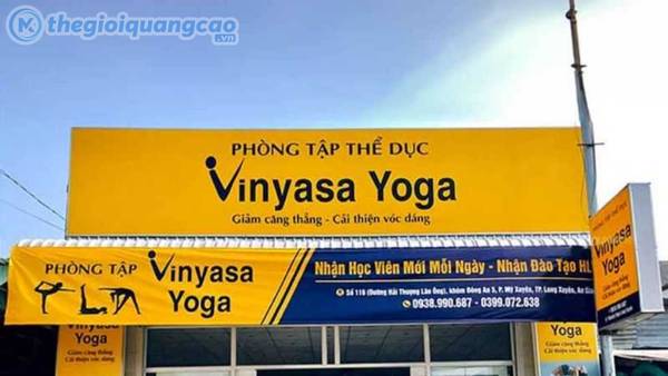 Mẫu biển hiệu Yoga bằng bạt hiflex