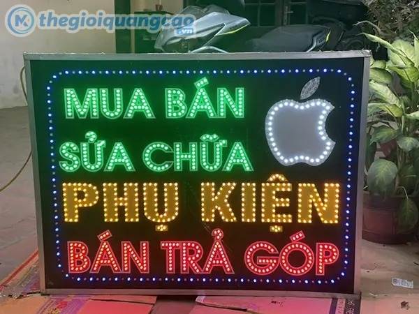 Biển vẫy điện thoại nền alu kết hợp chữ nổi đ&egrave;n led