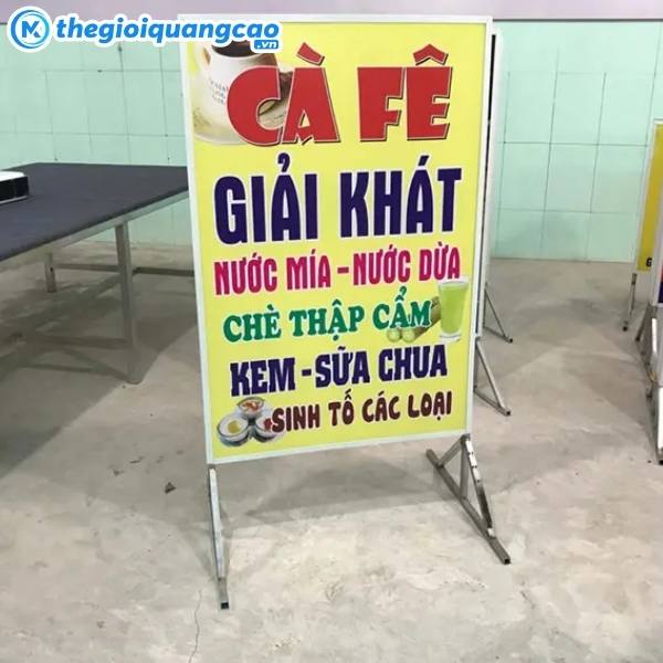 Mẫu biển vẫy quảng cáo bạt Hiflex