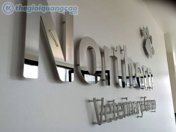 Mẫu chữ inox trắng gương đẹp