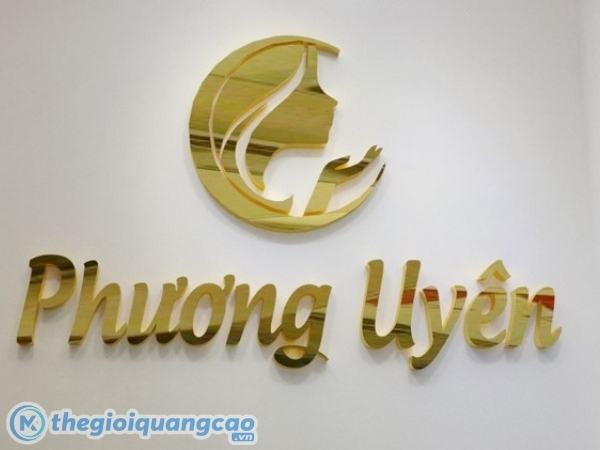 Mẫu chữ nổi alu v&agrave;ng gương