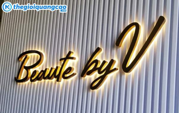 Đơn vị thi công bảng hiệu chữ nổi mica giá rẻ, úy tín tại TPHCM