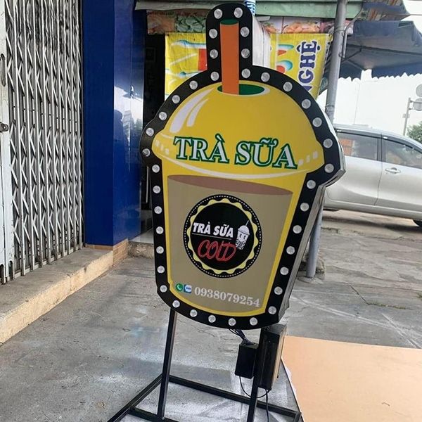  Thi công biển hộp đèn ly trà sữa tại TPHCM 