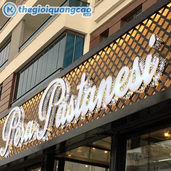 B&aacute;o gi&aacute; bảng hiệu chữ nổi