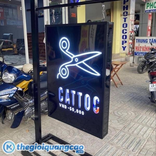 Biển vẫy hộp đèn 2 mặt