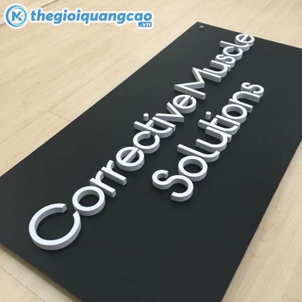 Làm bảng hiệu quảng cáo mica chữ nổi