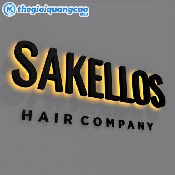 Làm bảng hiệu mica chữ nổi đèn led sáng chân