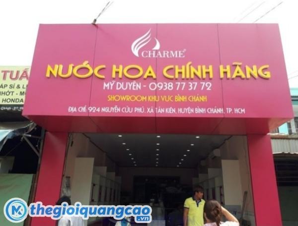 Giá làm biển quảng cáo mica tại TPHCM