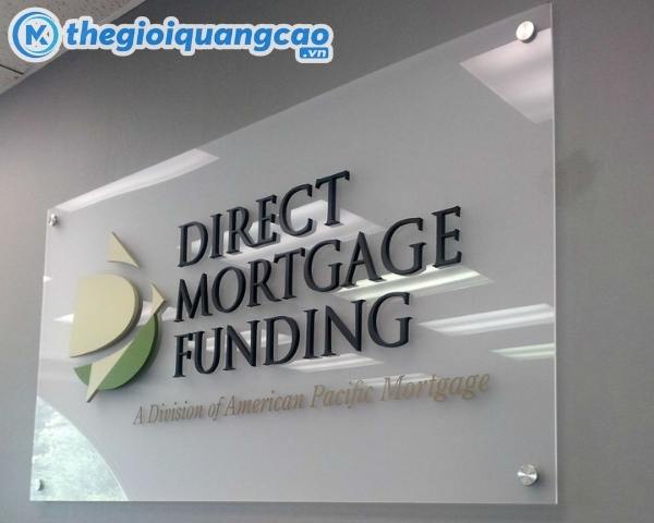 Làm bảng hiệu mica trọn gói giá rẻ tại TPHCM