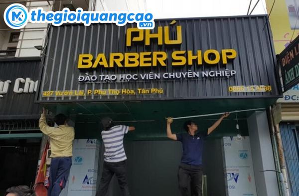 Làm bảng hiệu quảng cáo HCM