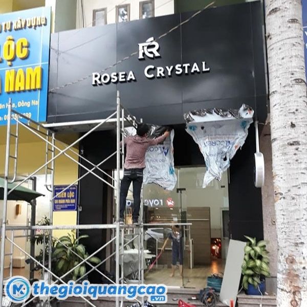 Đơn vị sửa chữa bảng hiệu quảng cáo tại TPHCM