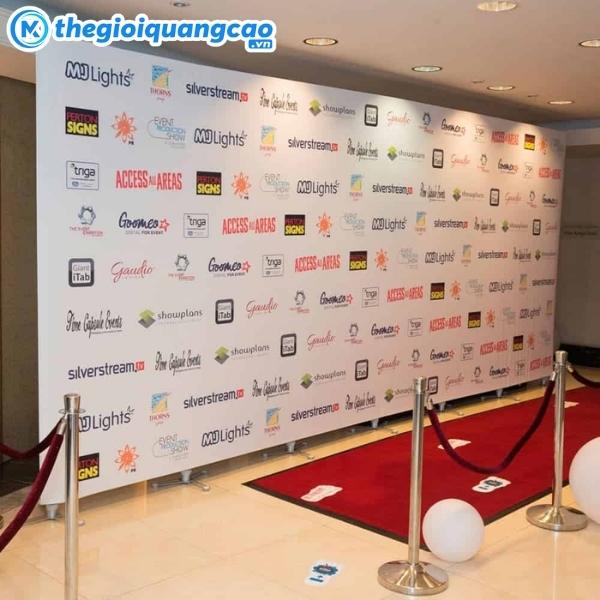 Thi c&ocirc;ng backdrop gi&aacute; rẻ TPHCM