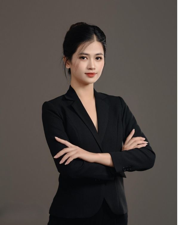 Tác giả Trần Hà My 